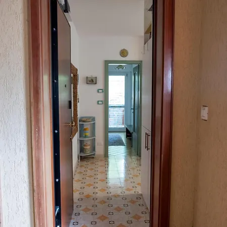 L'isola D'oro Apartment *